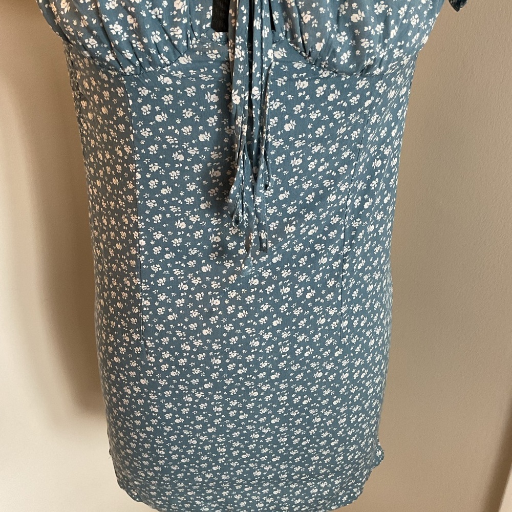 Blush Blue White Floral Ruched Tie Front Puff Sleeve Mini Babydoll Dress Large - Picture 3 of 8